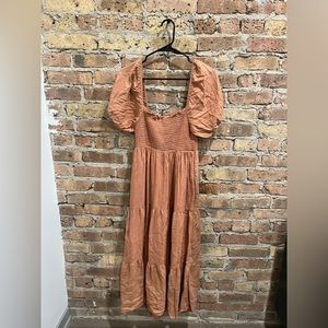 Coral Abercrombie maxi dress with puff sleeves, only wore once, size L